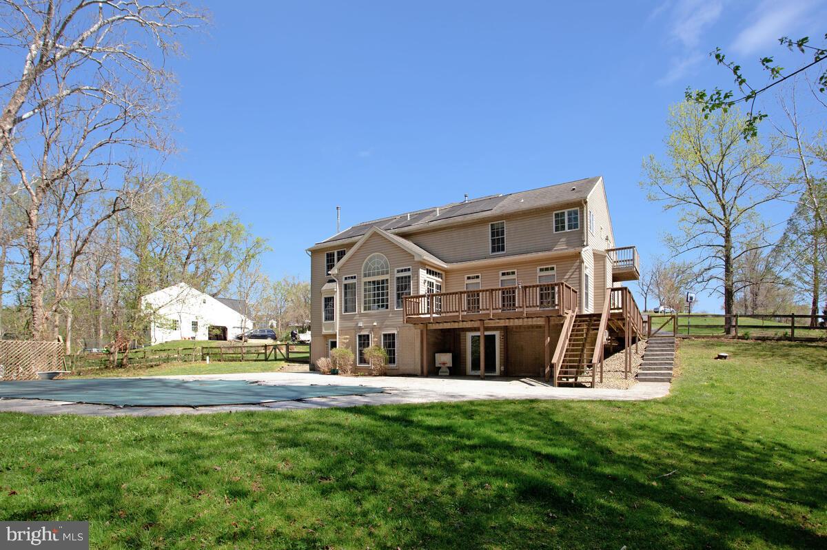 DAVIDSONVILLE - Residential