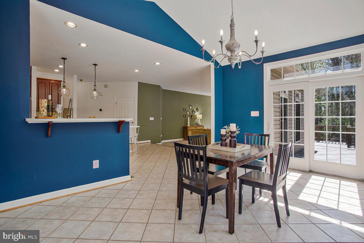 DAVIDSONVILLE - Residential