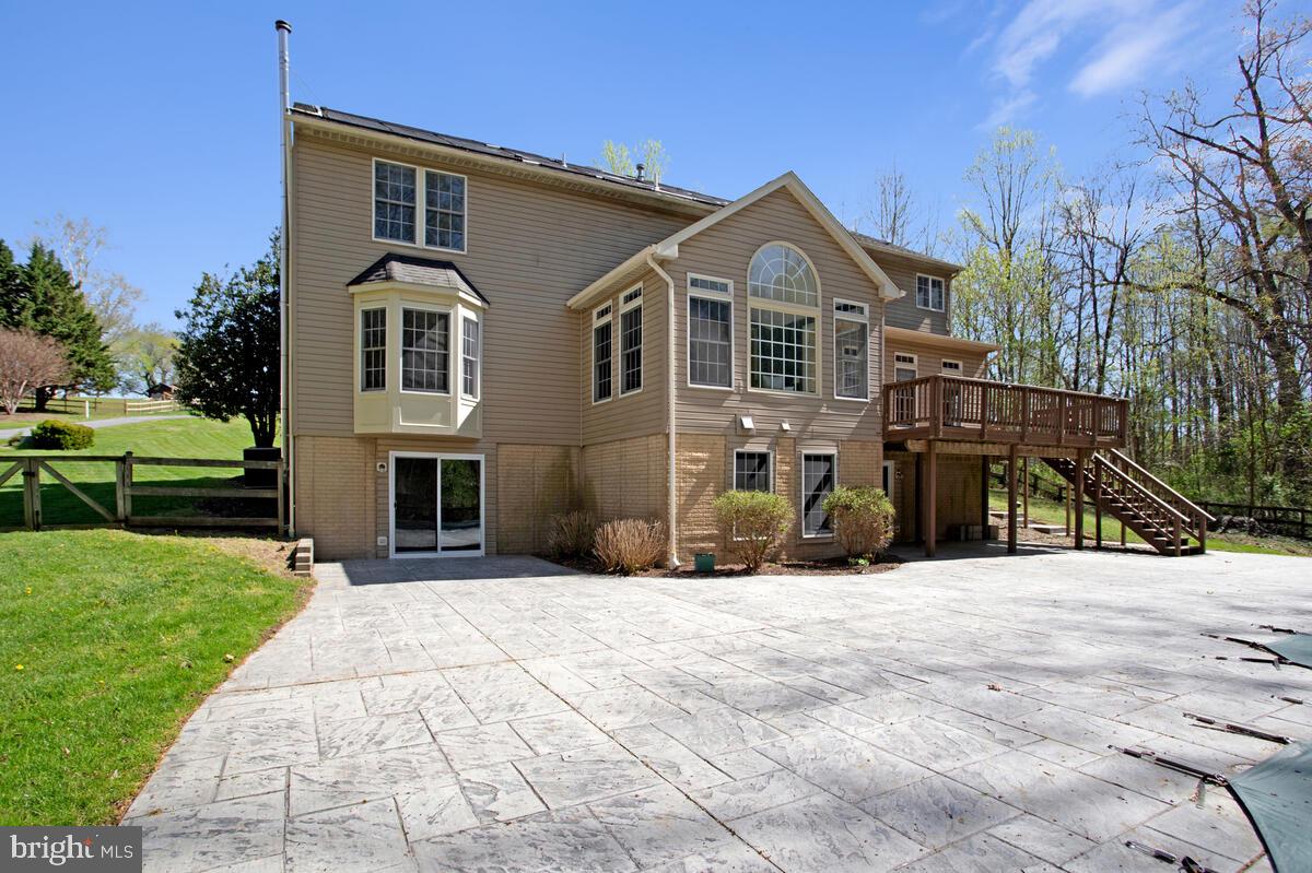 DAVIDSONVILLE - Residential