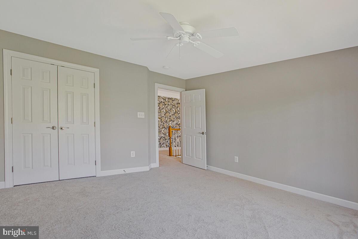 DAVIDSONVILLE - Residential