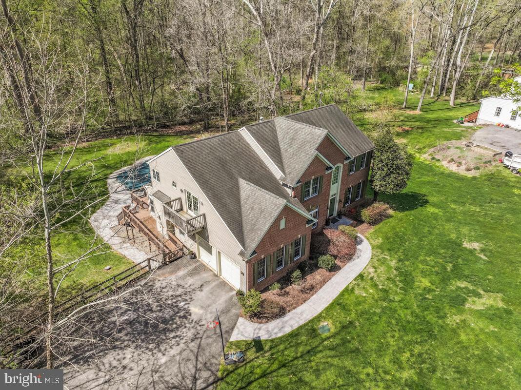 DAVIDSONVILLE - Residential