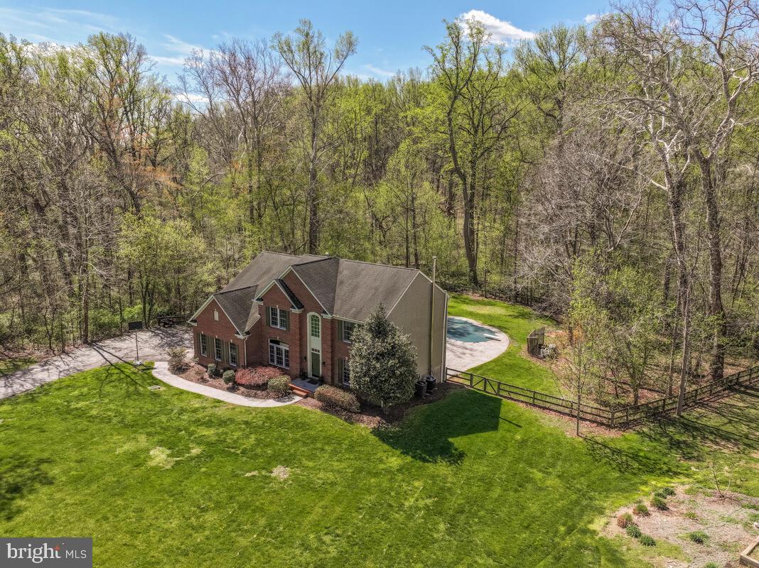 DAVIDSONVILLE - Residential