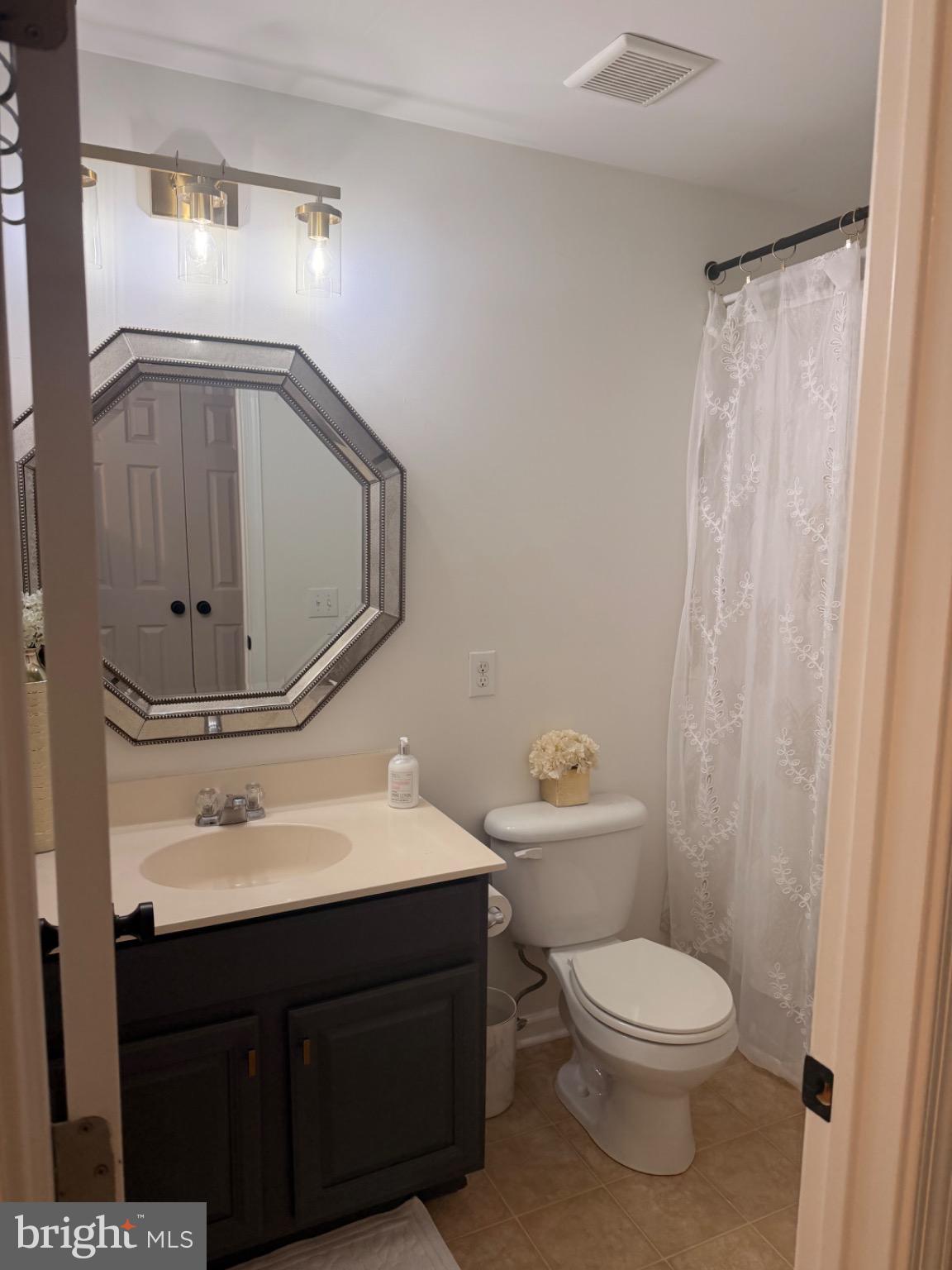 CROSSLAND AT CANAL - Residential