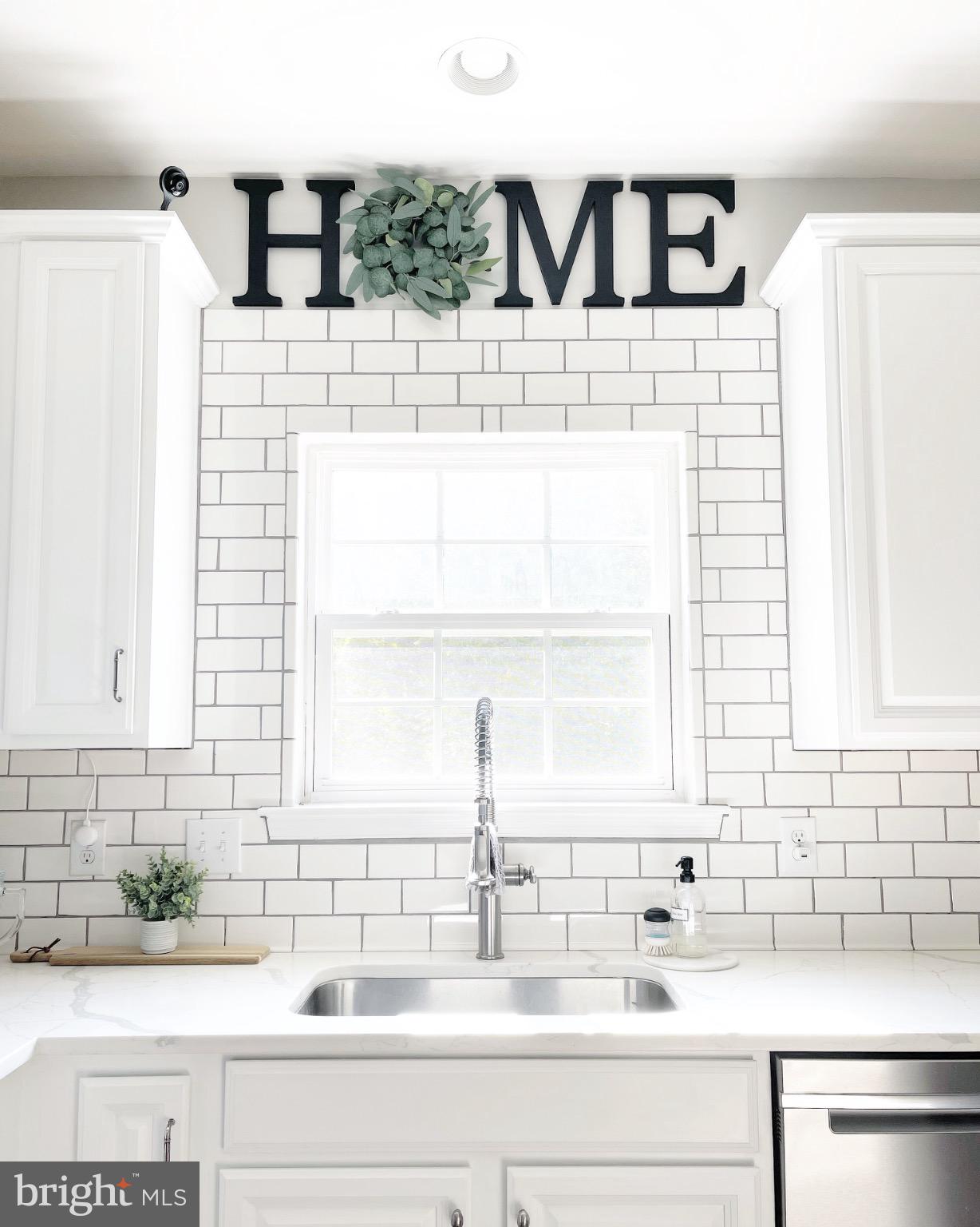 CROSSLAND AT CANAL - Residential