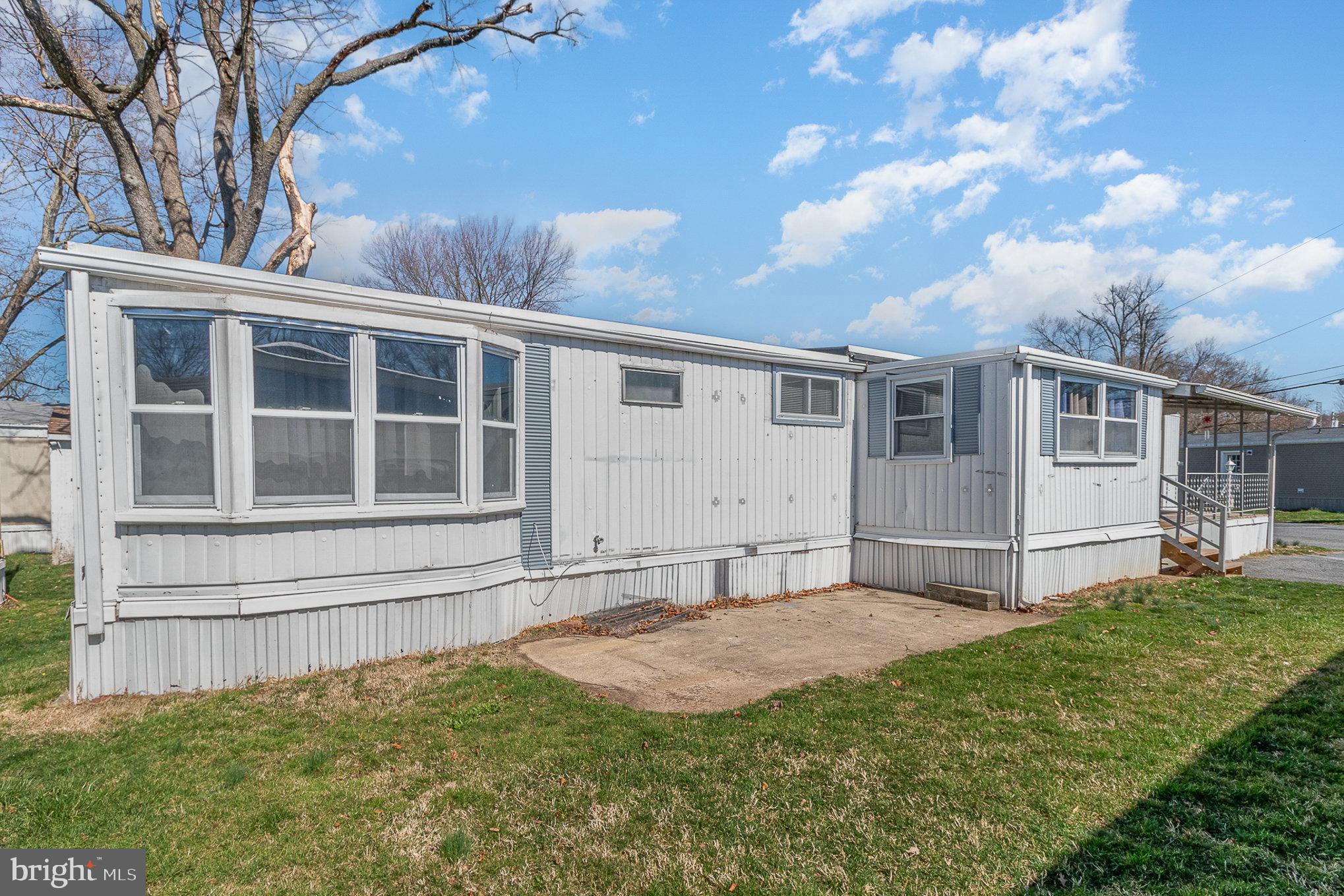 HARBORTON PLACE - Residential