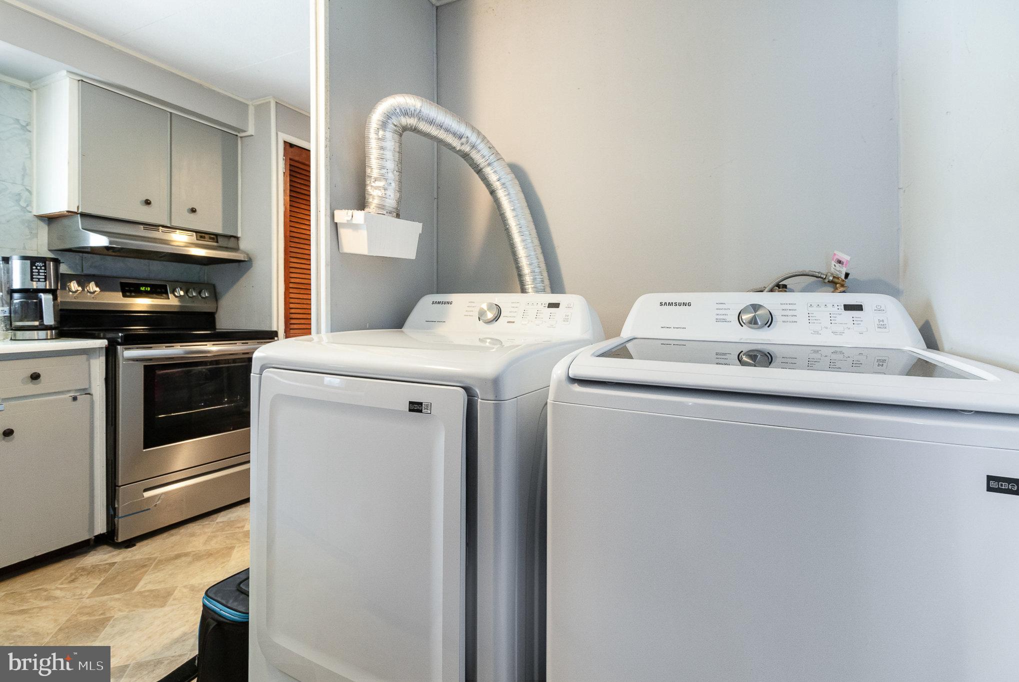 HARBORTON PLACE - Residential