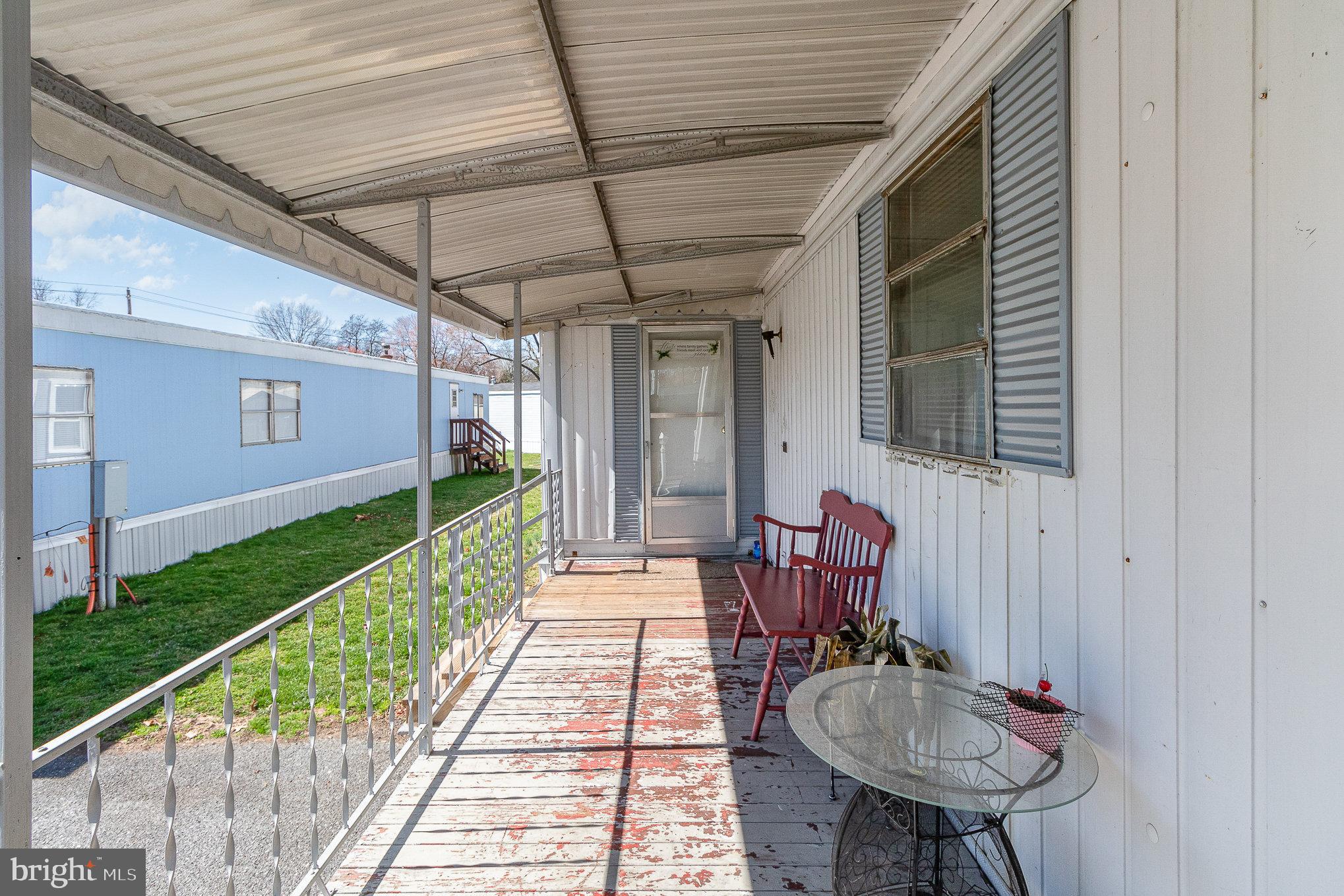 HARBORTON PLACE - Residential