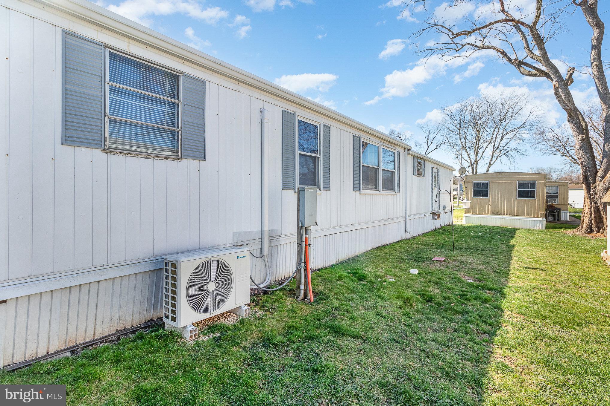 HARBORTON PLACE - Residential