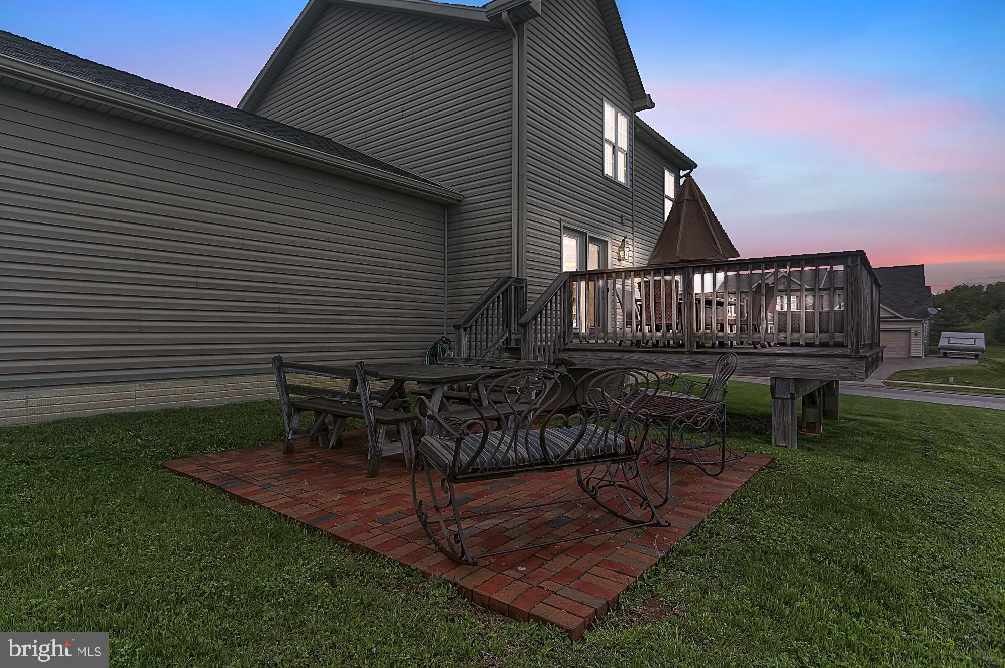 JACKSON HEIGHTS - Residential