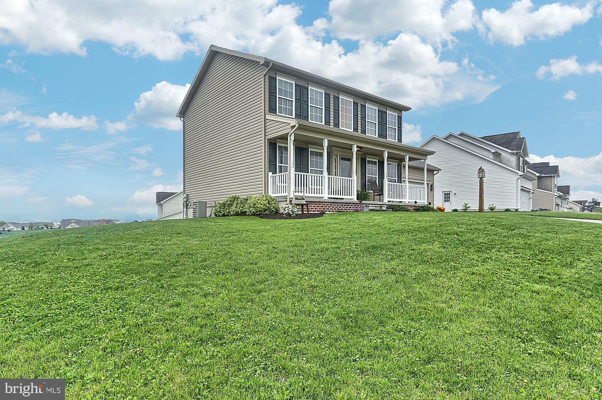 JACKSON HEIGHTS - Residential