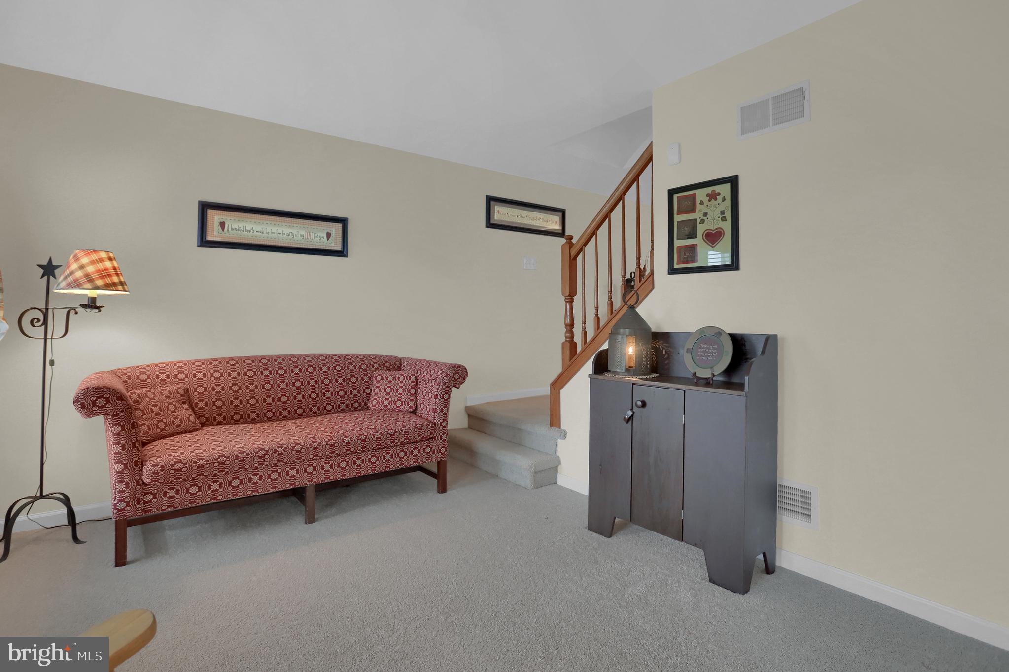 JACKSON HEIGHTS - Residential