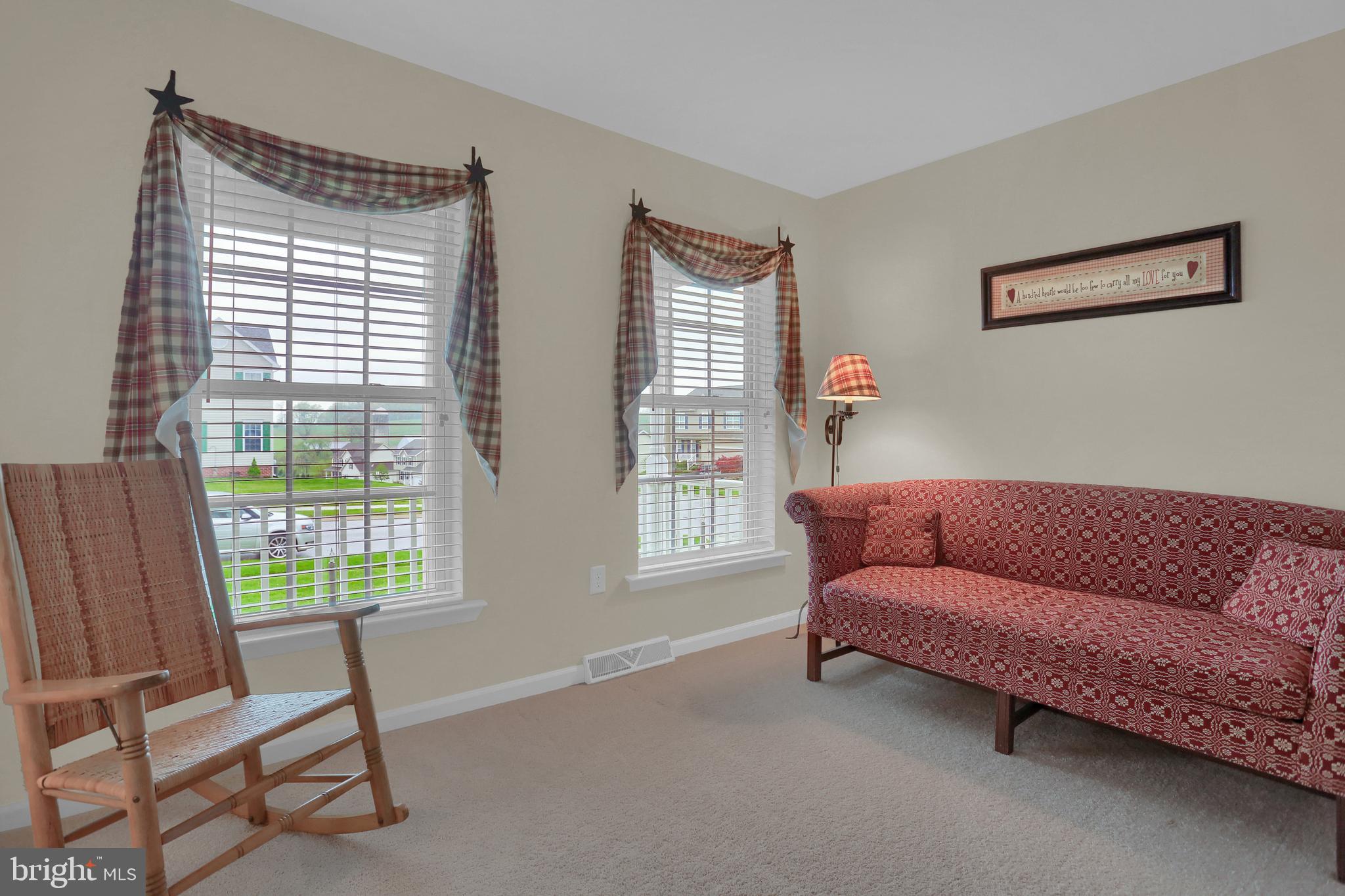 JACKSON HEIGHTS - Residential