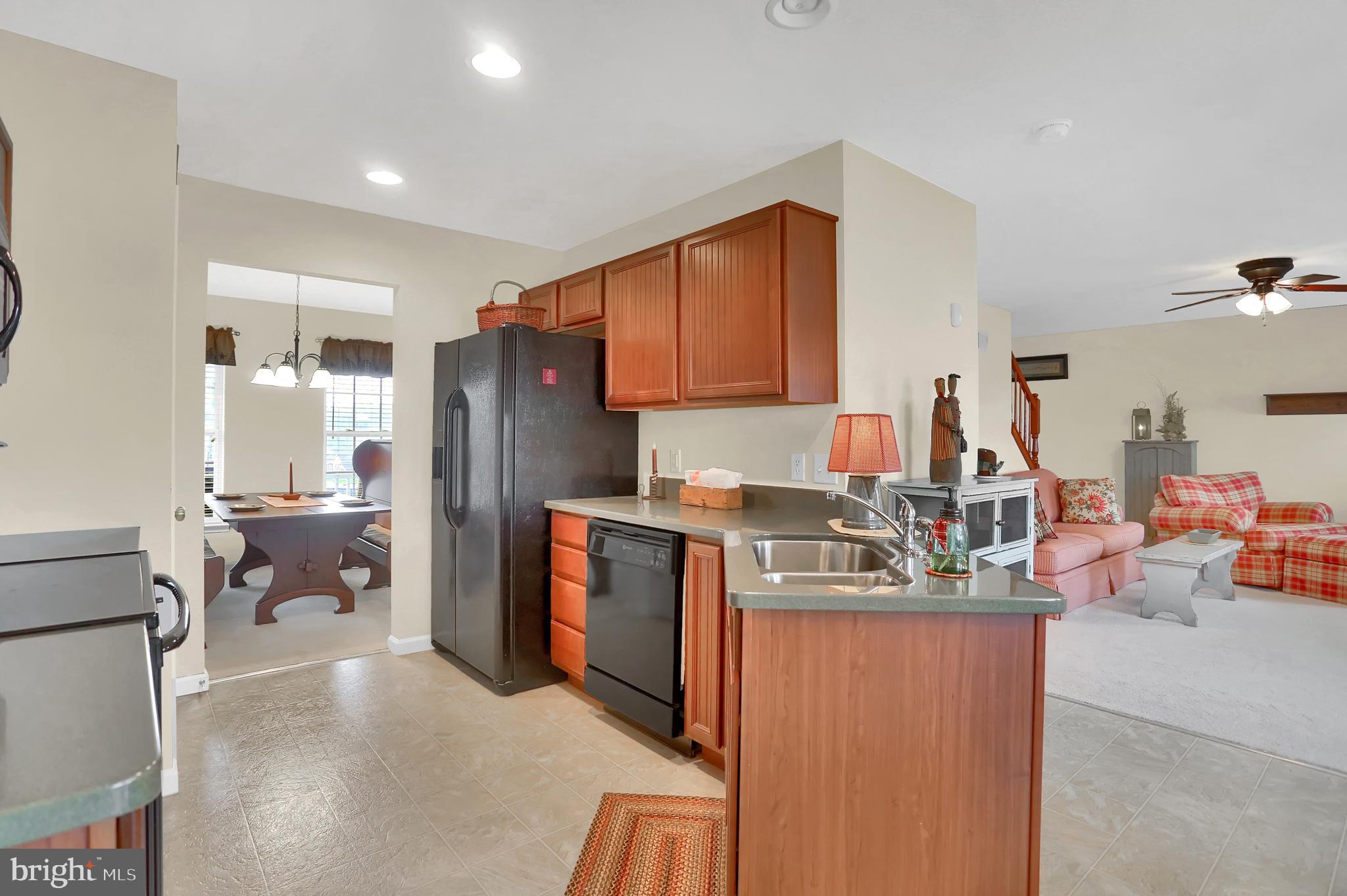 JACKSON HEIGHTS - Residential