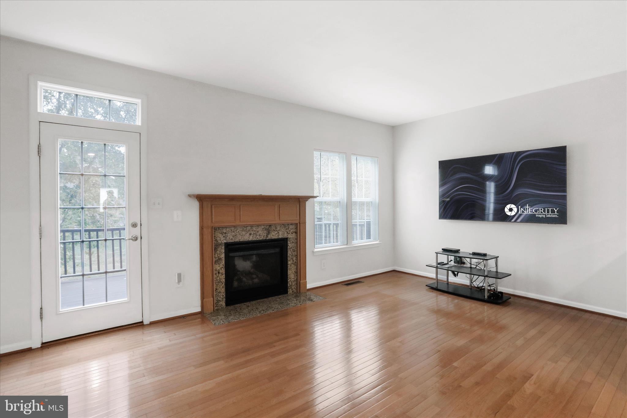 BROOKFIELD - Residential Lease