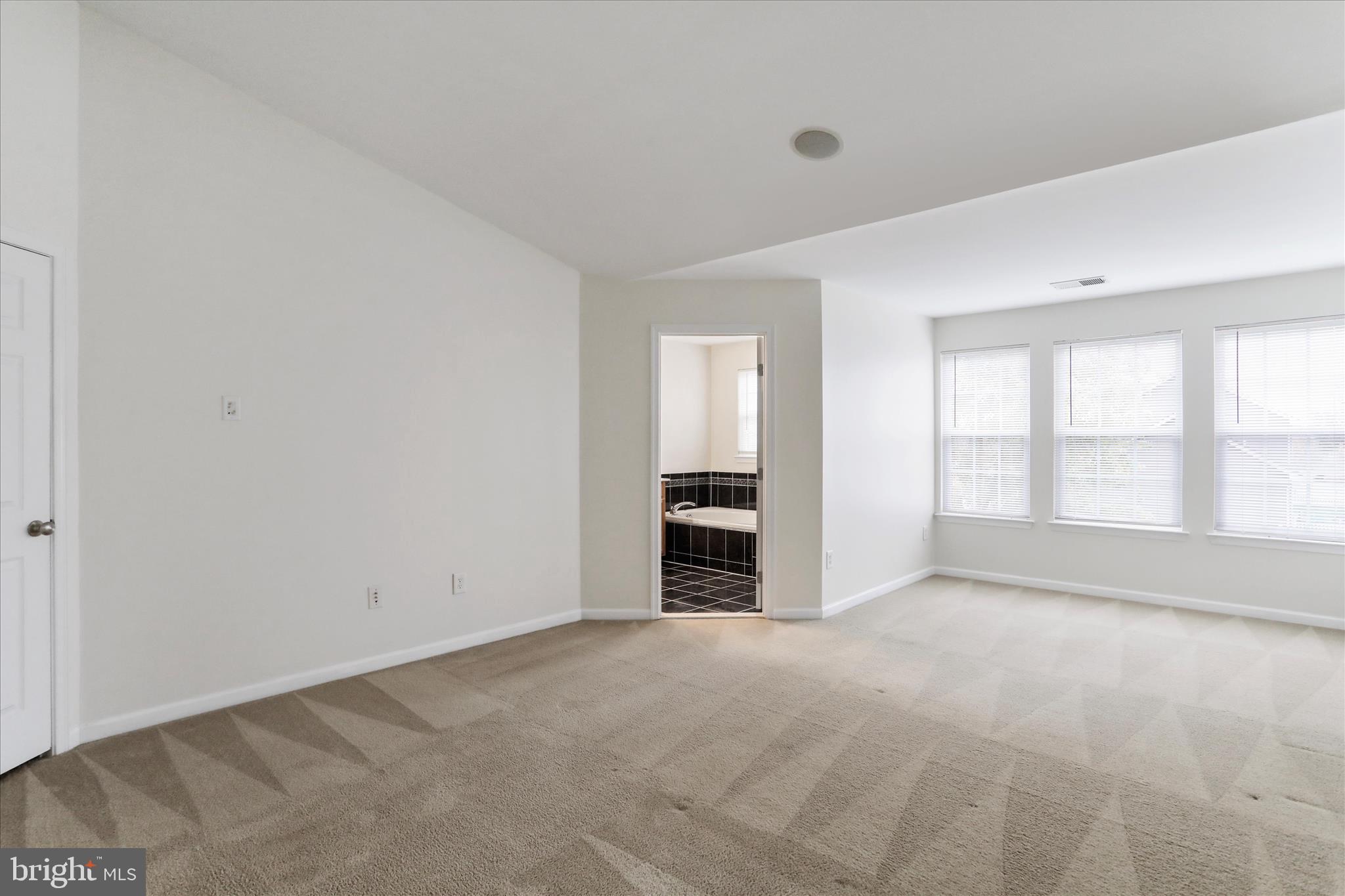 BROOKFIELD - Residential Lease