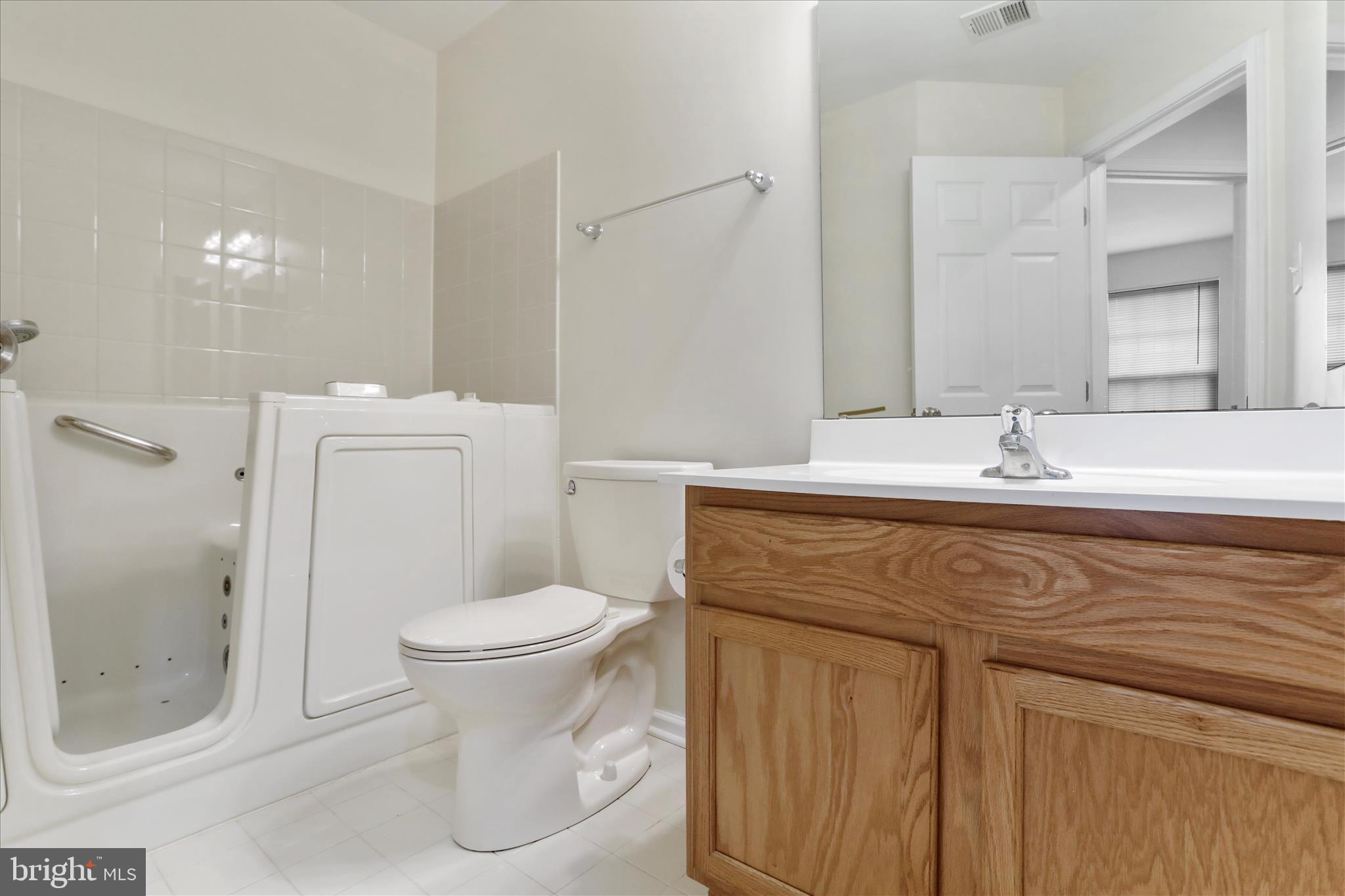 BROOKFIELD - Residential Lease