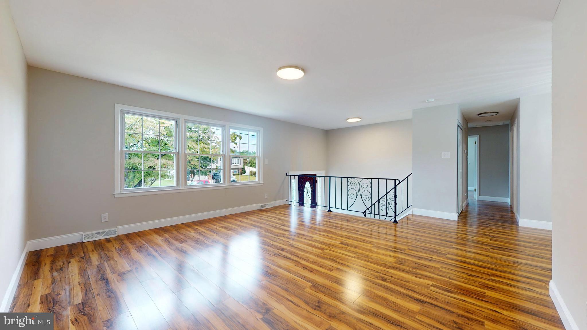 225 ORONO PLACE