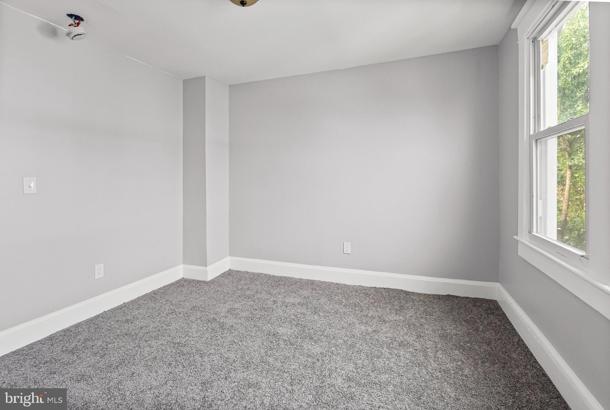 MONTEBELLO - Residential