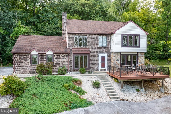 400 WALNUT RD, BIRDSBORO, PA 19508 - Image e9b7c482b9185bd2b31eb77fdec06bf0/2824464998