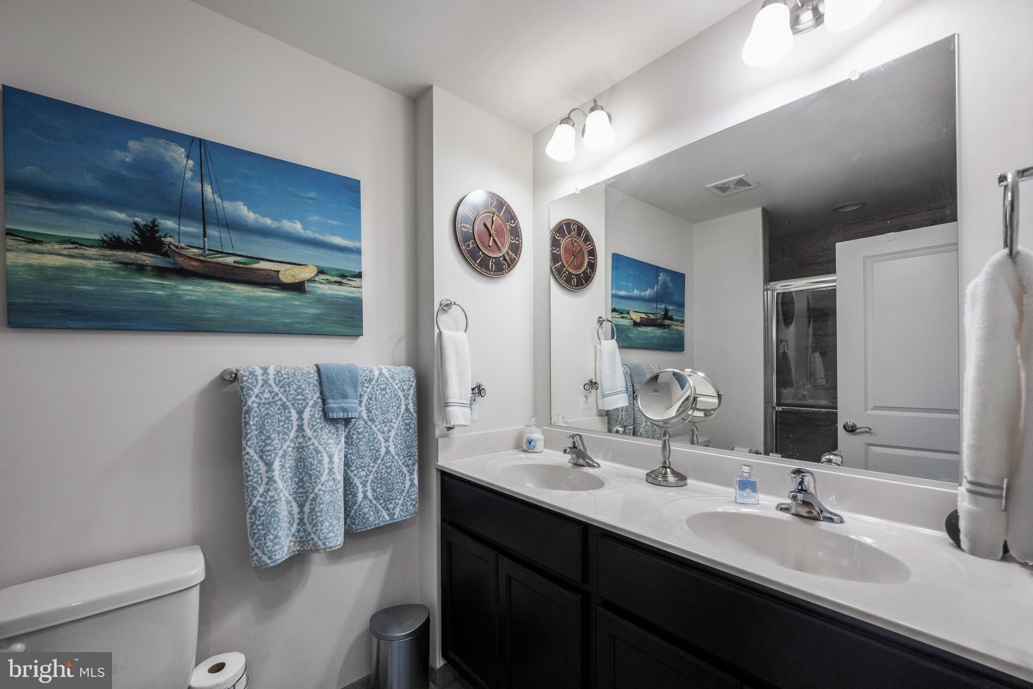 LAKE LINGANORE - Residential