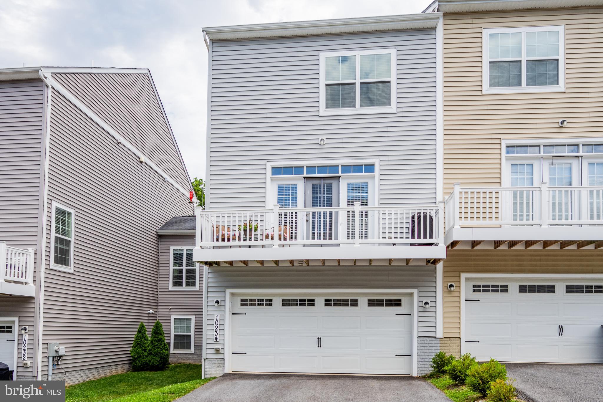 LAKE LINGANORE - Residential