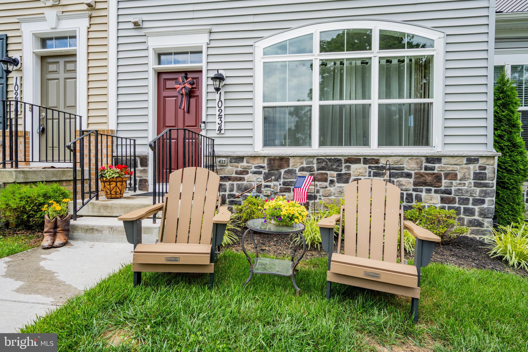 LAKE LINGANORE - Residential