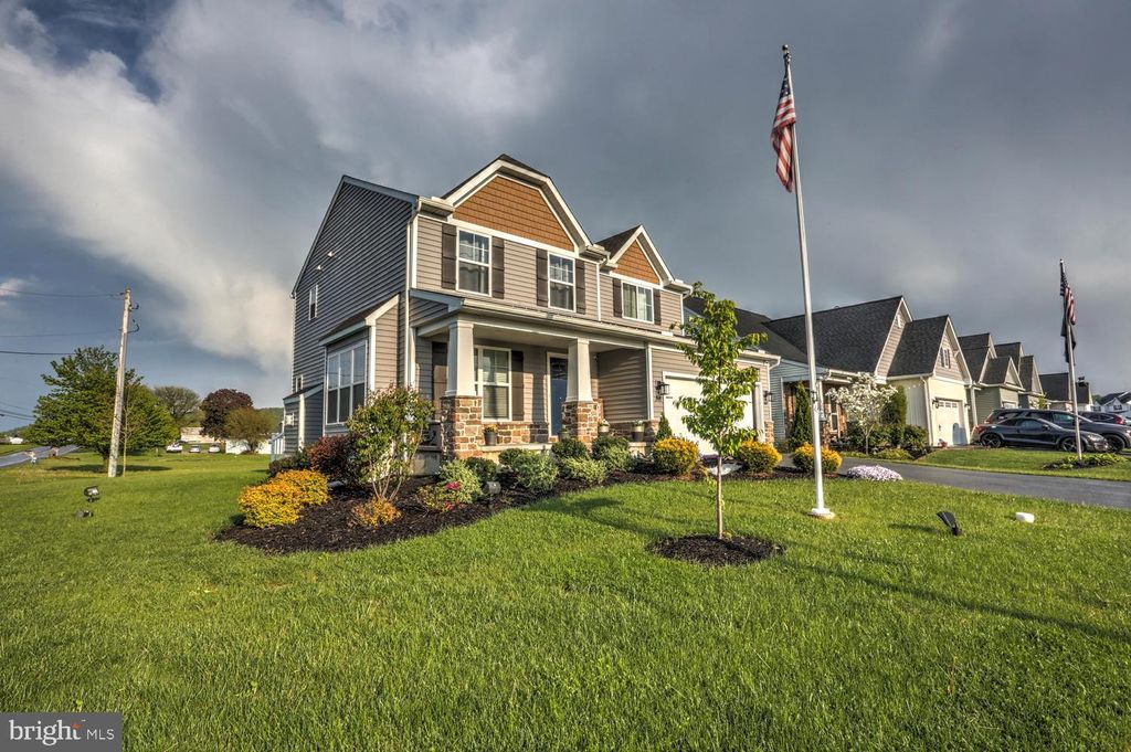 Photo of 200 JARED WAY, NEW HOLLAND, PA 17557 (MLS # PALA2034098)