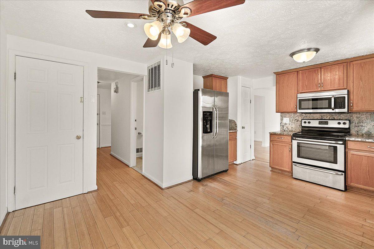 STONEGATE - Residential