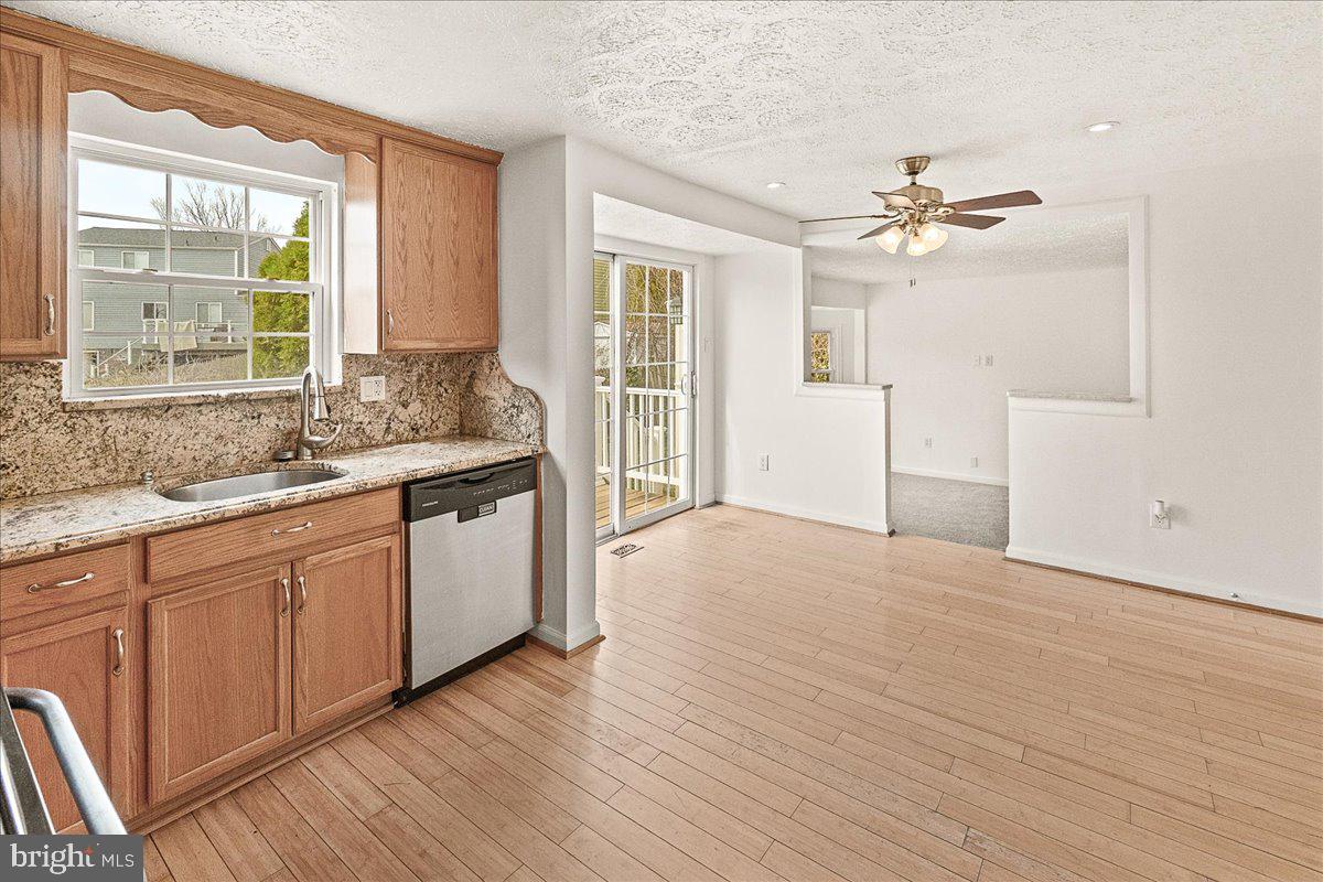 STONEGATE - Residential