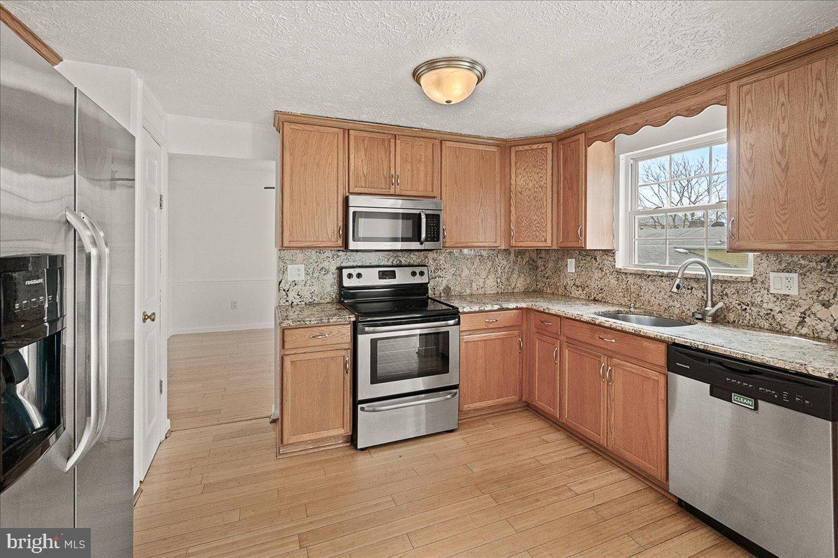 STONEGATE - Residential