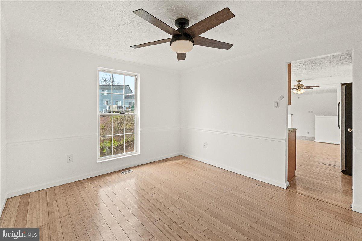 STONEGATE - Residential