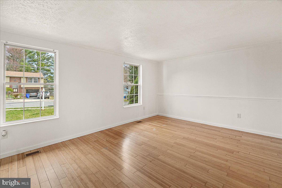 STONEGATE - Residential