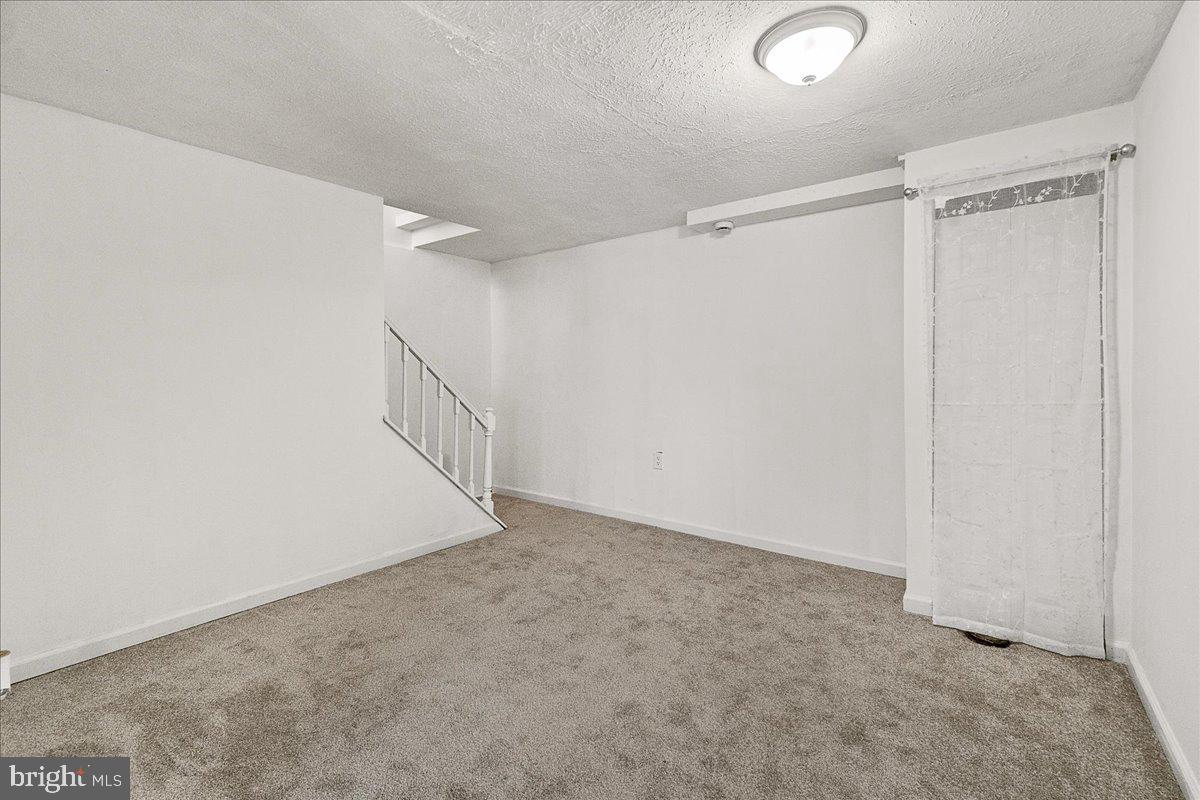 STONEGATE - Residential