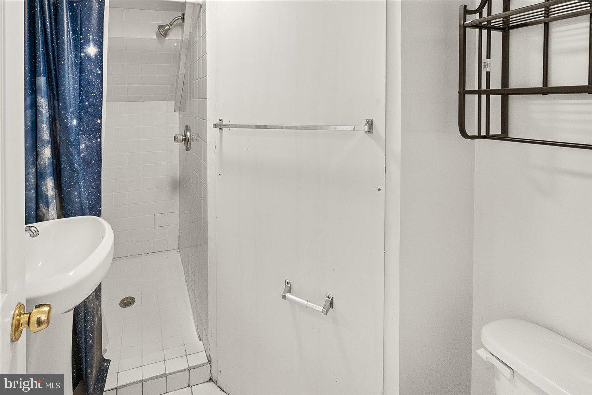 STONEGATE - Residential