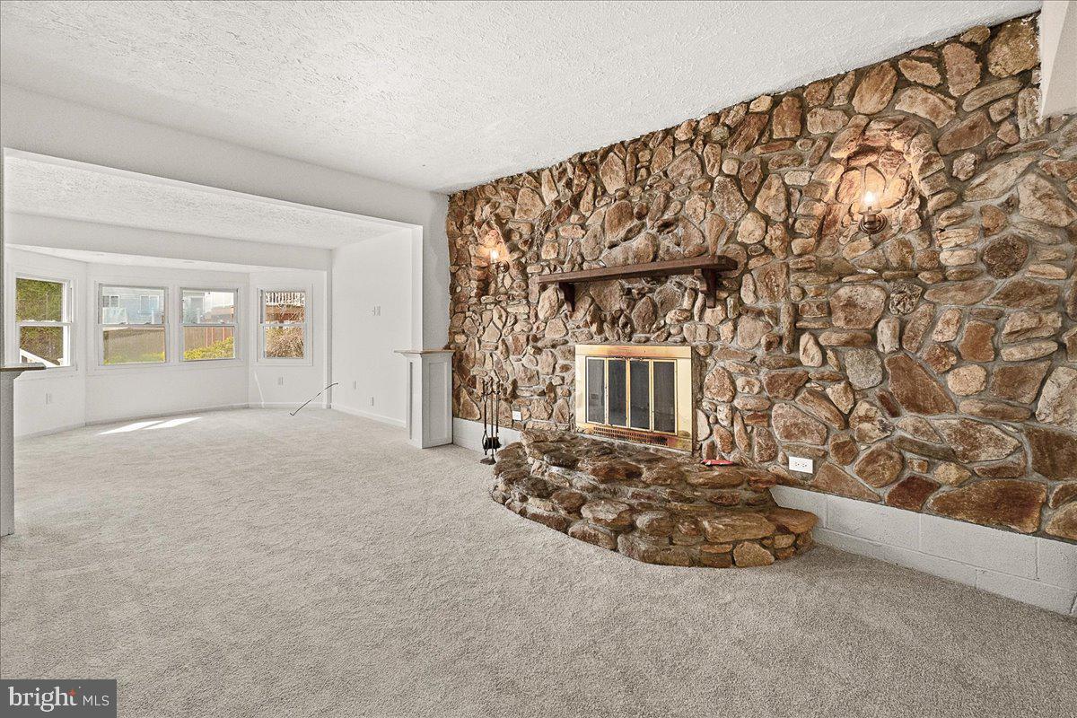 STONEGATE - Residential