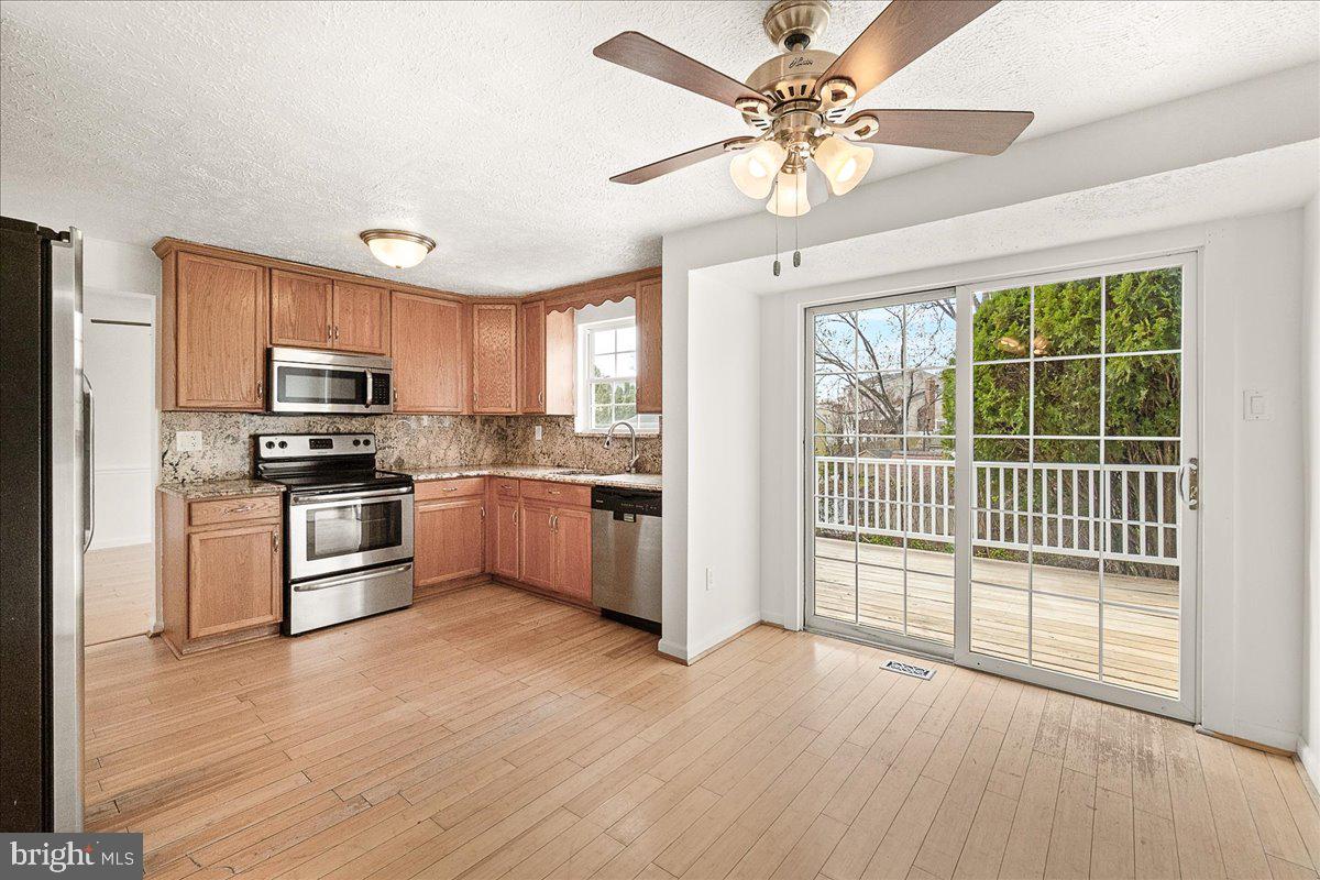 STONEGATE - Residential