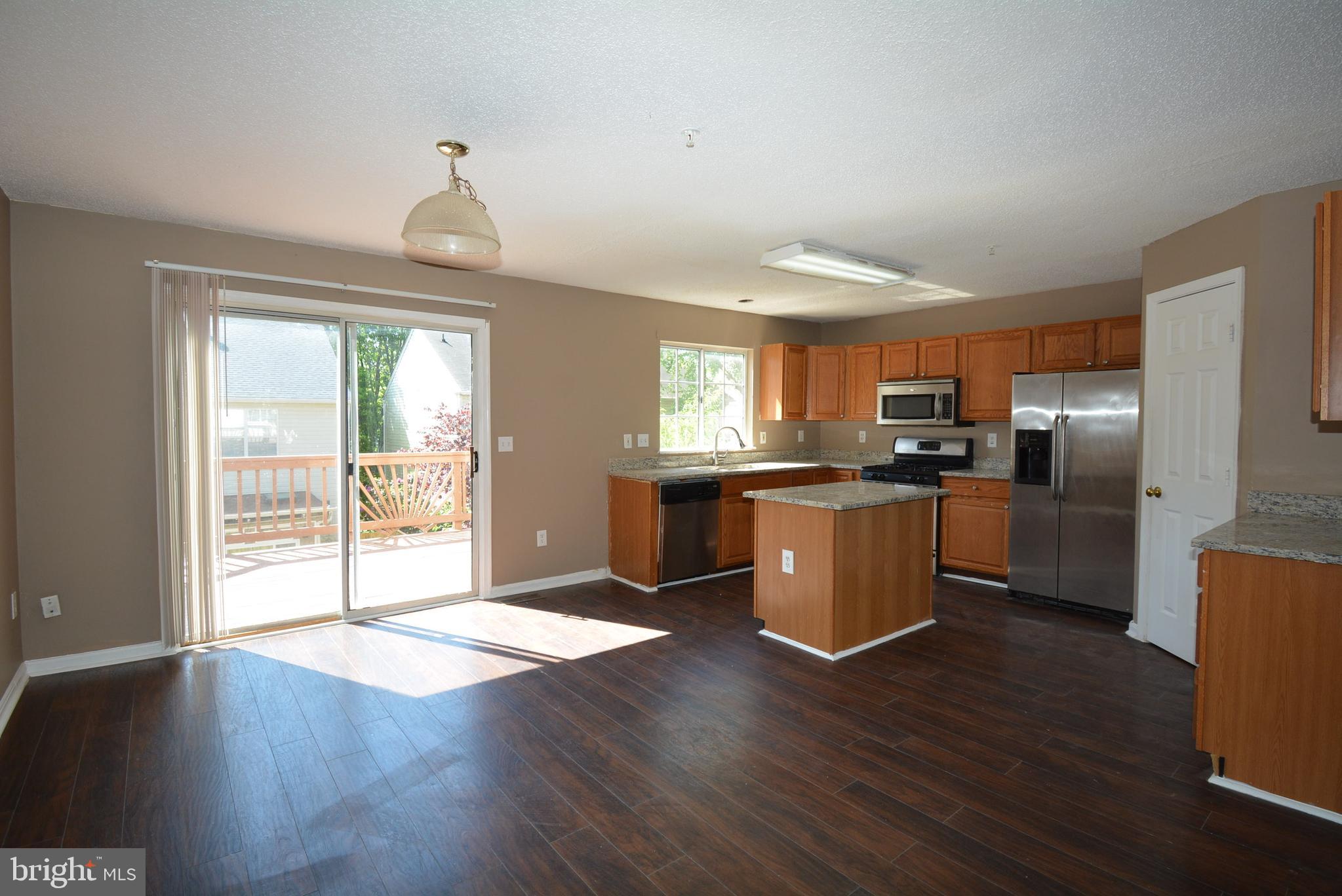 LONGMEAD - Residential