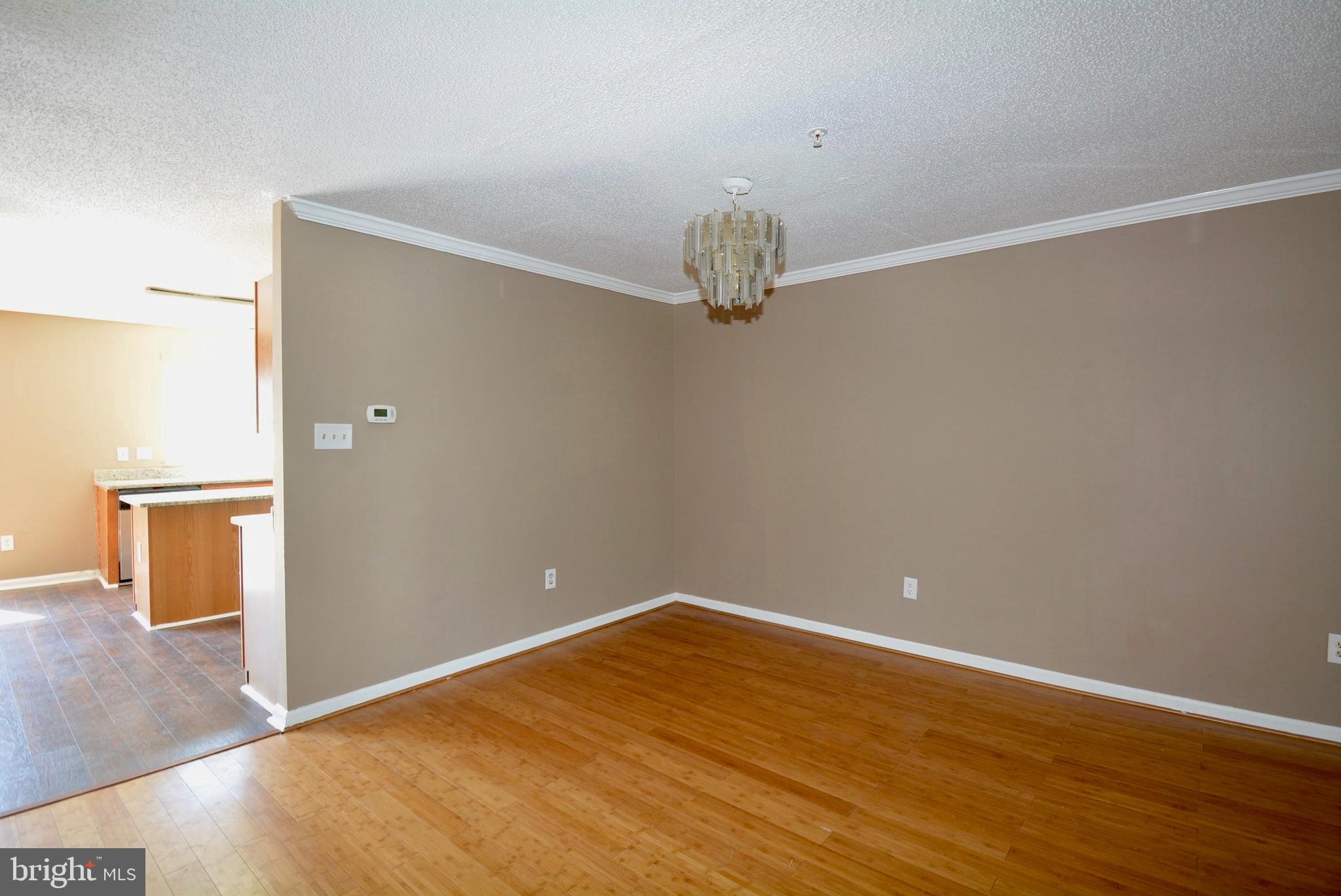 LONGMEAD - Residential