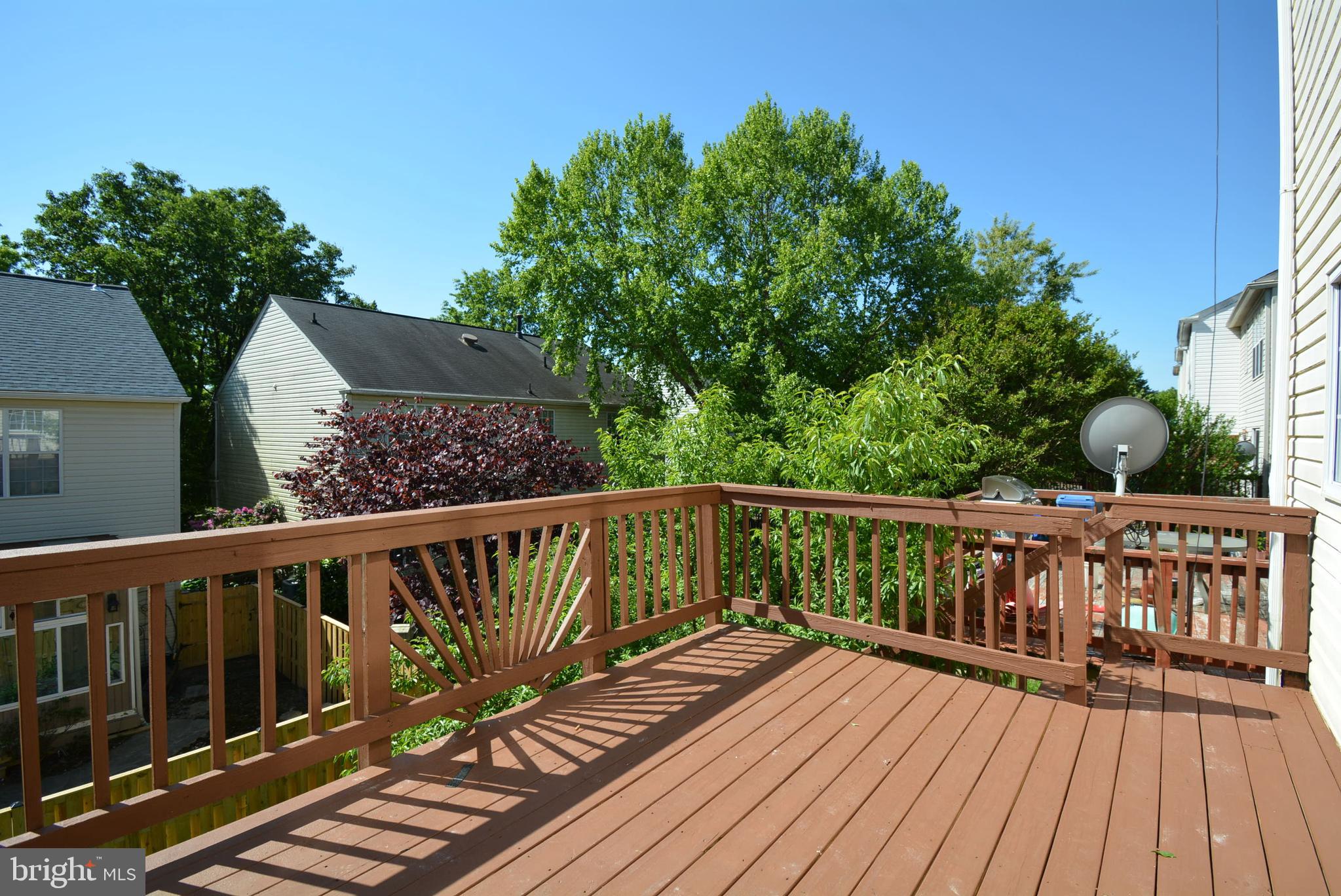 LONGMEAD - Residential