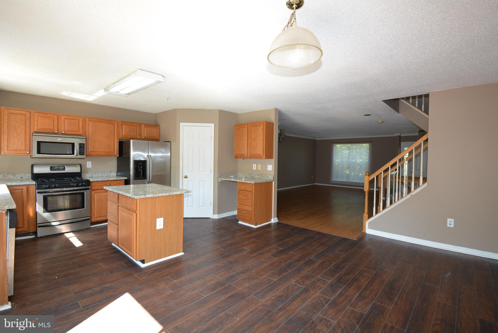 LONGMEAD - Residential