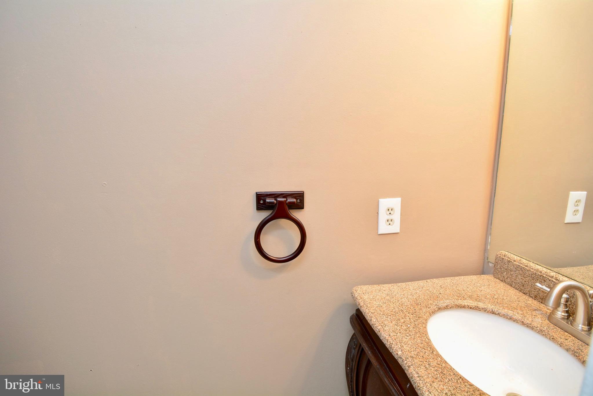 LONGMEAD - Residential