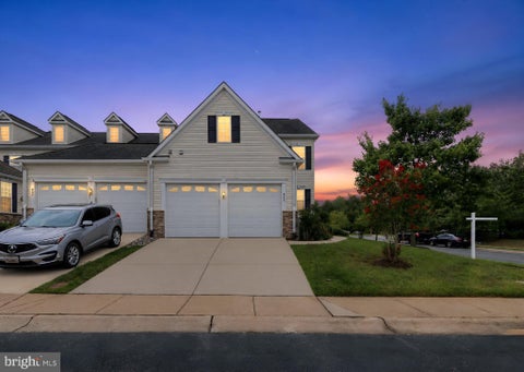 Townhouse For Sale - 803 Quartz Flake Court<br/> Anne Arundel County, ODENTON, MD 21113