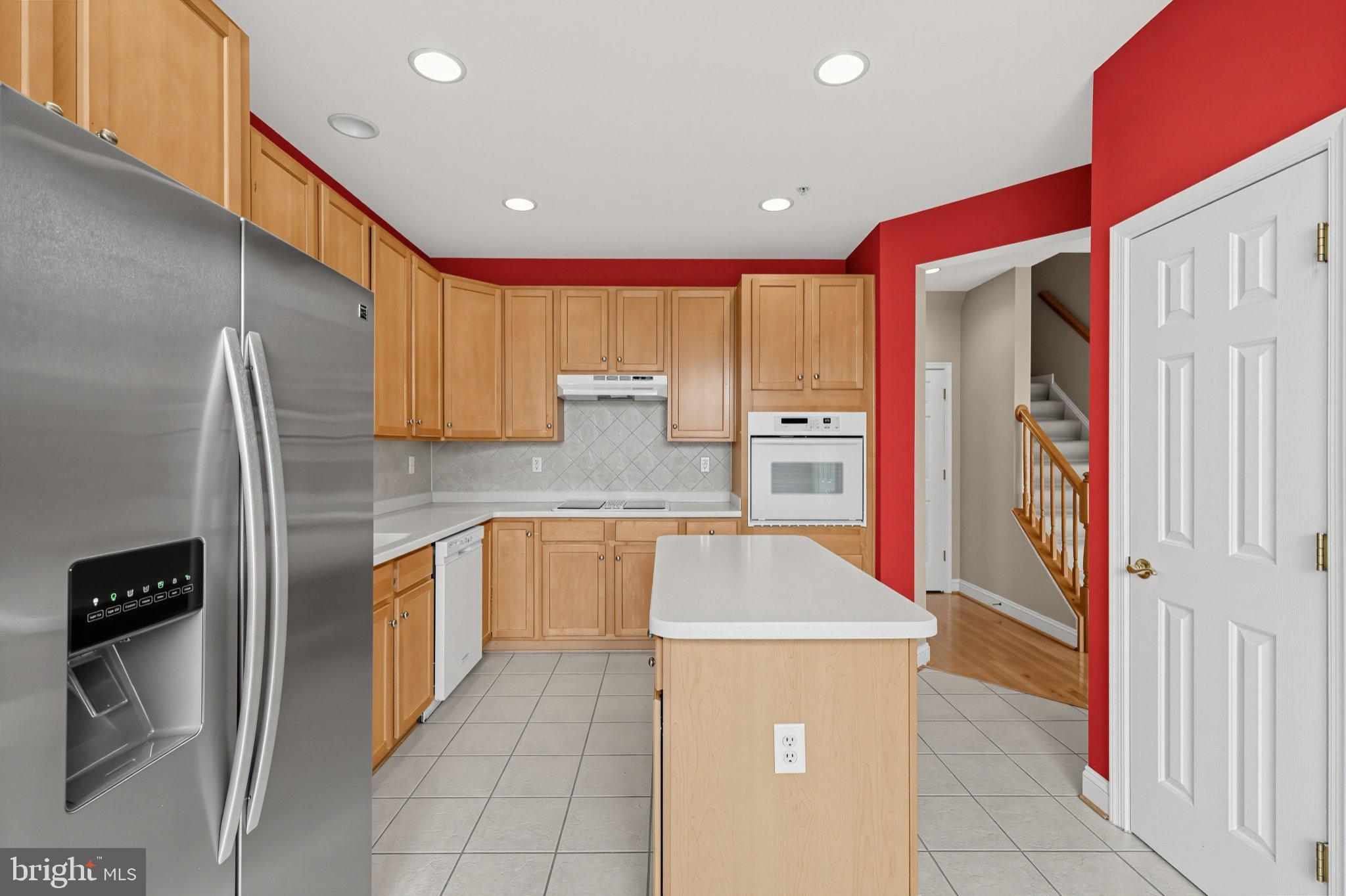 803 QUARTZ FLAKE COURT