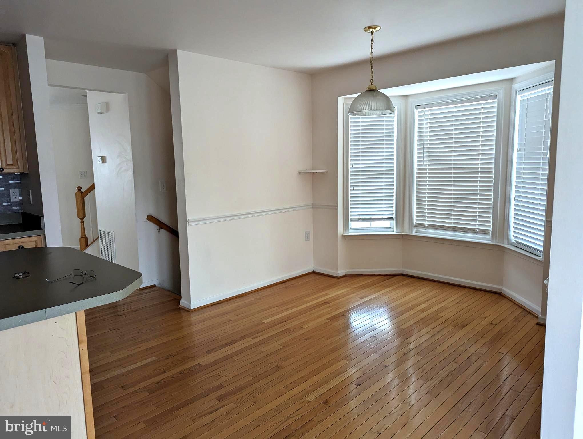 COUNTY GREEN - Residential Lease