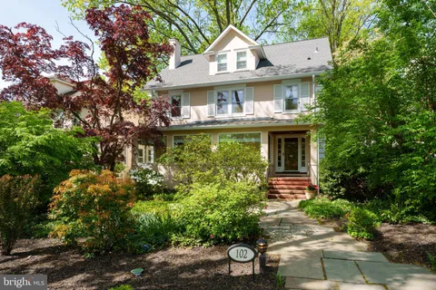 102 Moore Street, Princeton, NJ MLS: NJME2056738