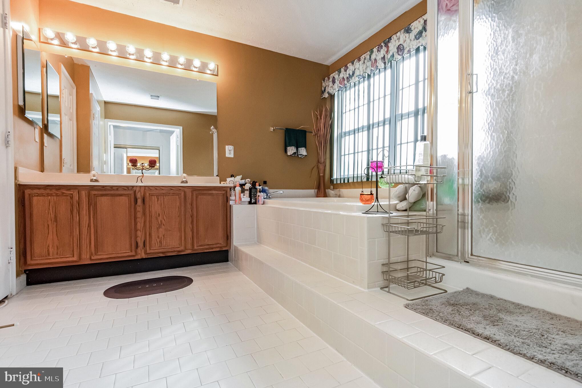 WINDSOR PARK - Residential