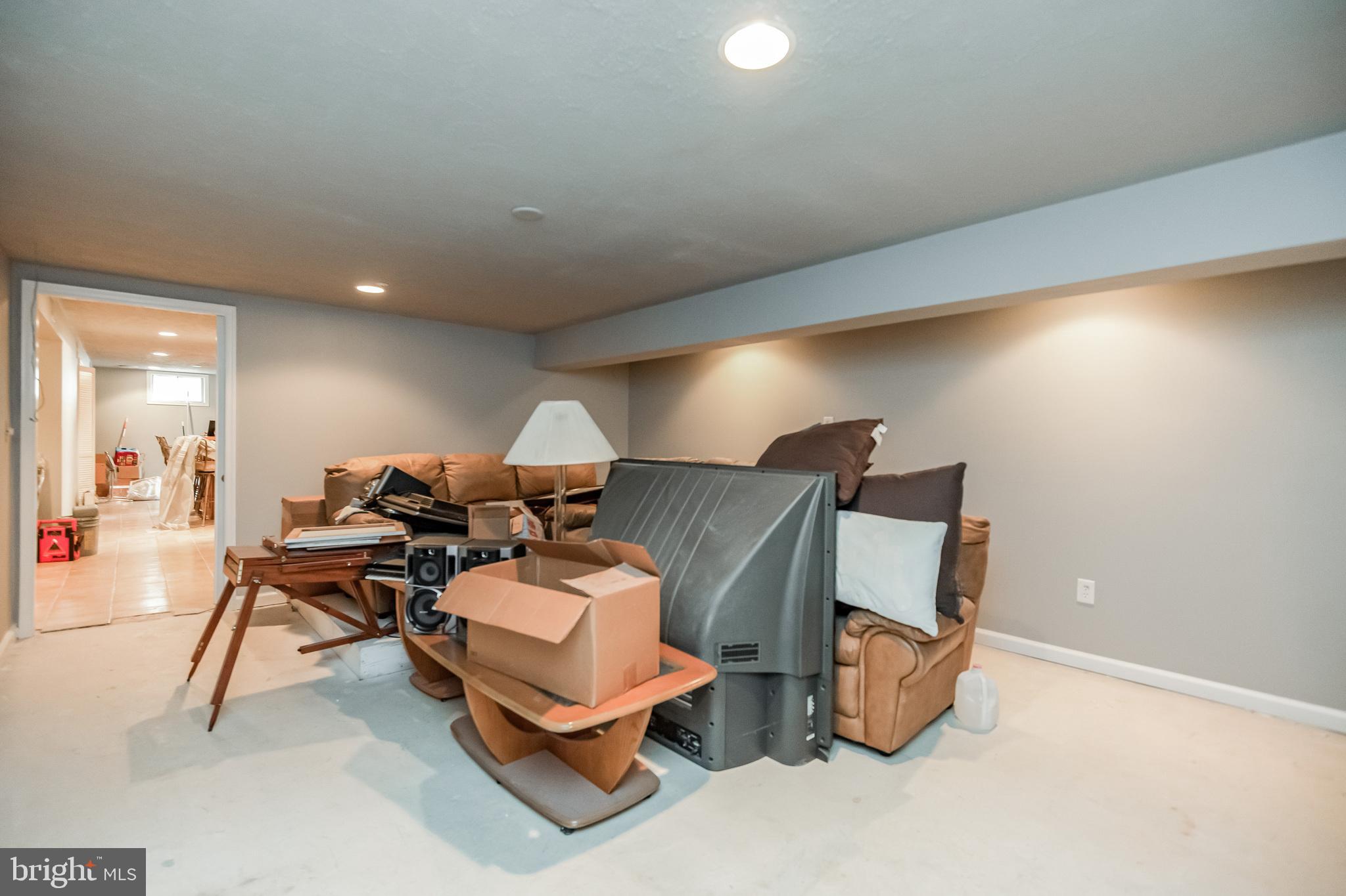 WINDSOR PARK - Residential