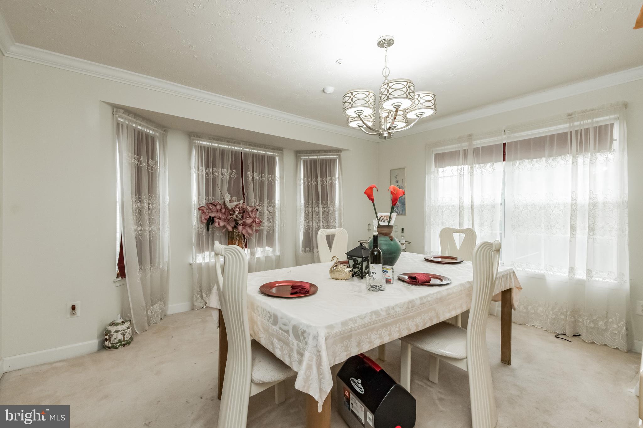 WINDSOR PARK - Residential