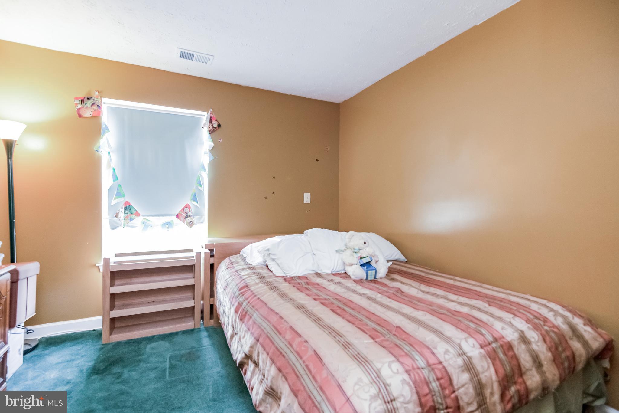 WINDSOR PARK - Residential