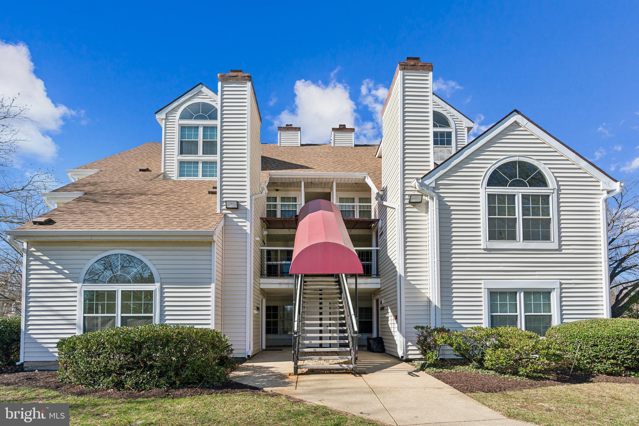 10402 BEACON RIDGE DRIVE 9-102